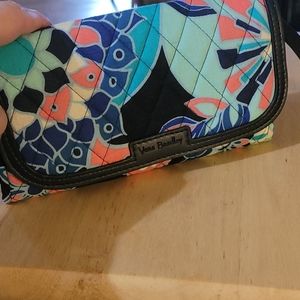 BRAND NEW VERA BRADLEY WRISTLET